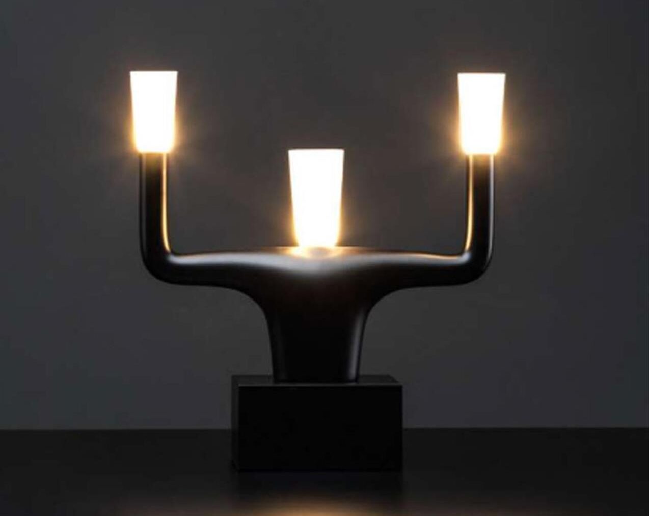 Guru-Table-Lamp