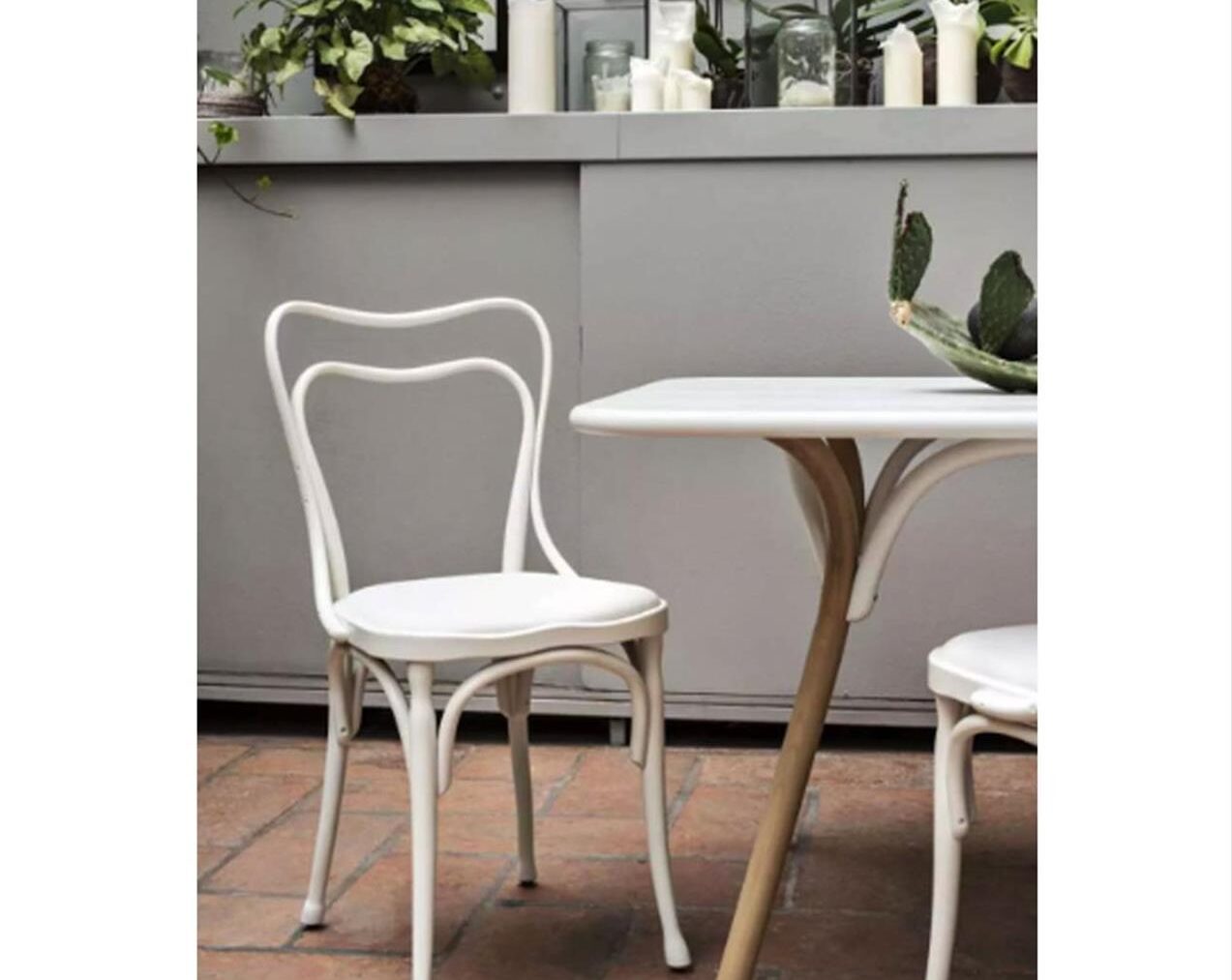 Loos-Cafe-Museum-Dining-Chair-with-Upholstered-seat