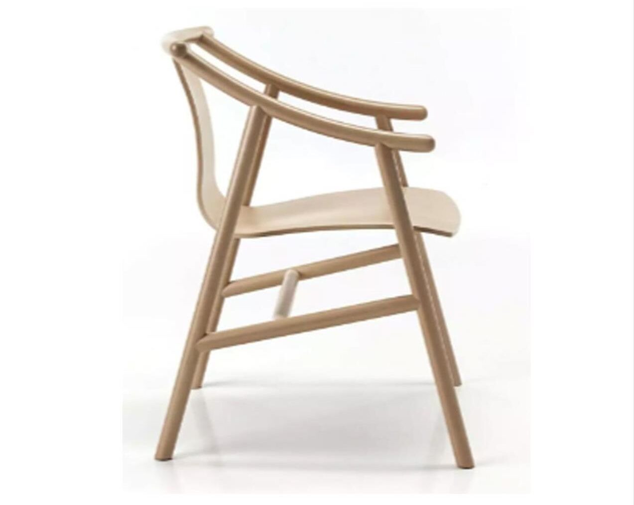 Magistretti-03-01-Dinig-Chair-with-Plywood-Shell